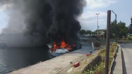 Son dakika haber | Maltepe'de tekne yangını (1)