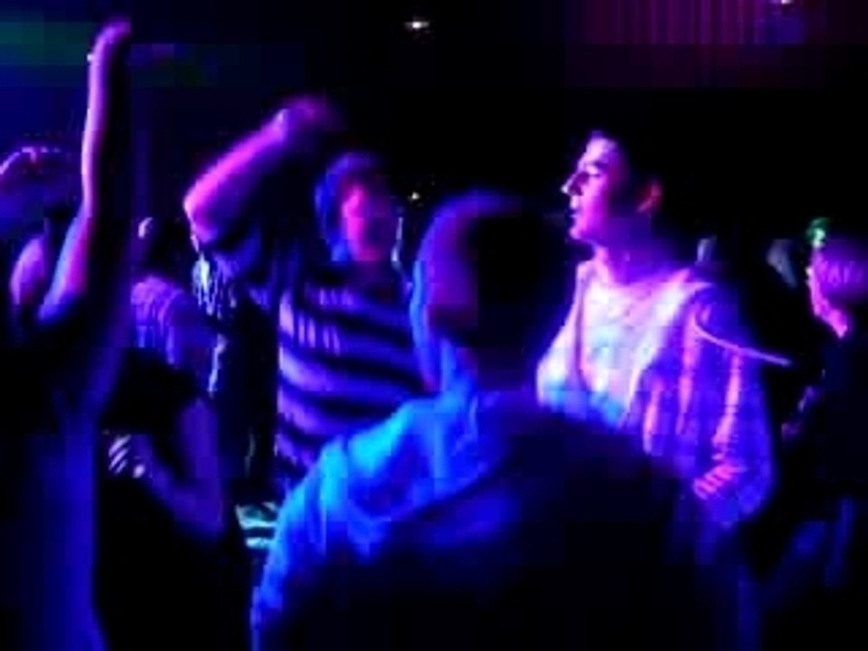 DISCO LIGHT 53 Laval ANIMATION SONORISATION