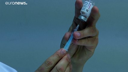 UE espera 15 milhões de doses da vacina da Astrazeneca