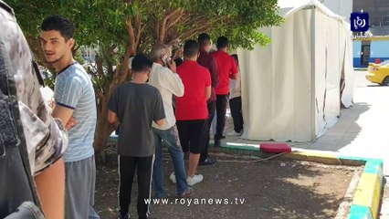 "رؤيا" ترصد اكتظاظا في بعض مراكز التطعيم