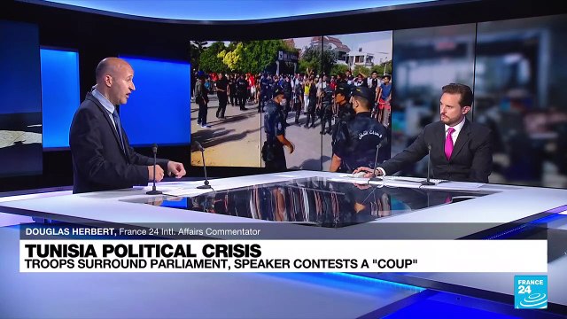 Clashes in Tunisia after president ousts PM amid Covid protests