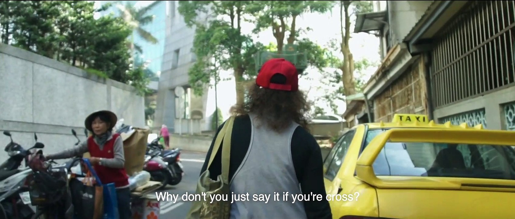 The Moon Represents My Heart - Trailer