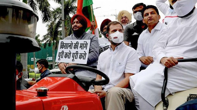What's the political plan of Congress with tractor politics?