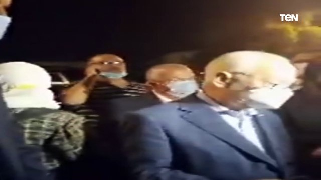 لحظة منع دخول رئيس مجلس النواب التونسي راشد الغنوشي لمبنى لبرلمان