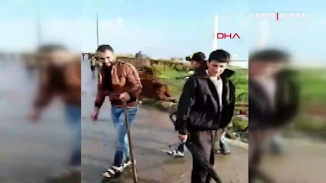 Ardahan'da dolu ilçeleri beyaza bürüdü, sağanak sele dönüştü