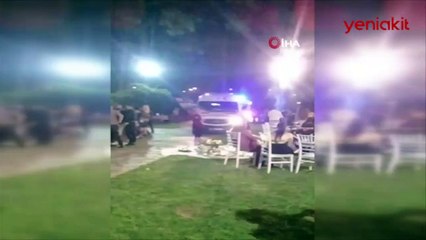 Düğünde facia! Ağaç devrildi: 1 ölü, 7 yaralı