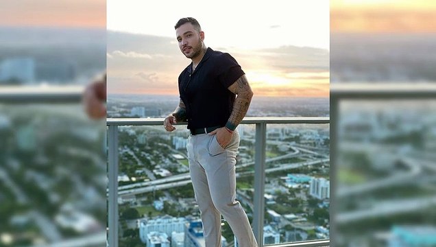 Jessi Uribe posa sin camiseta y fans le preguntan si se practicó nueva cirugía