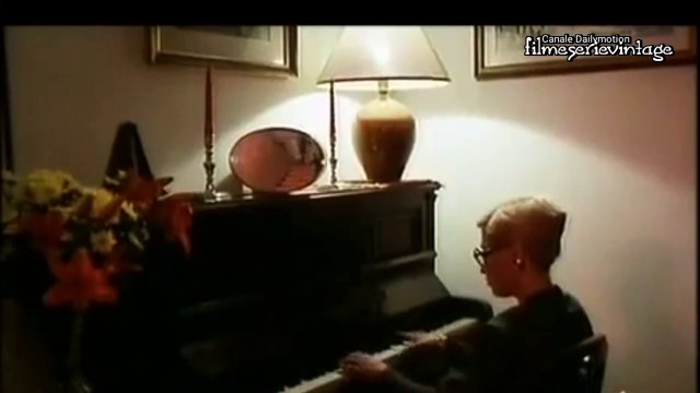 RIMINI RIMINI UN ANNO DOPO - Episodio LA GOVERNANTE TEDESCA /