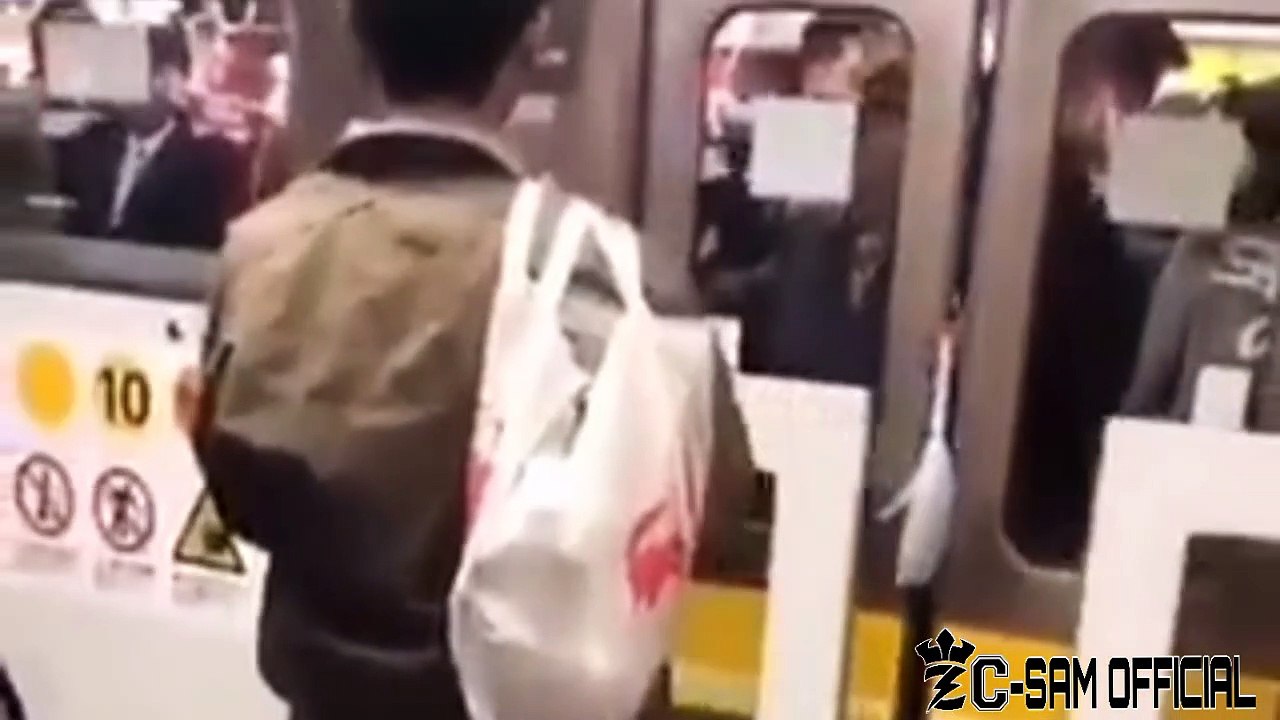Astaga, Kelakuan Orang Tua Ini Kok Begini Amat Ya