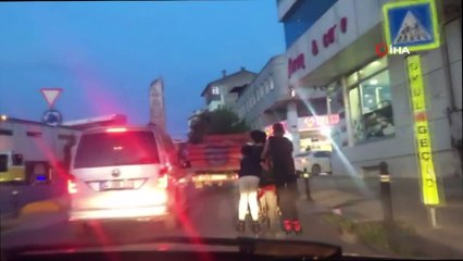 Sultanbeyli'de patenli gençlerin macera arayışları yürekleri ağza getirdi