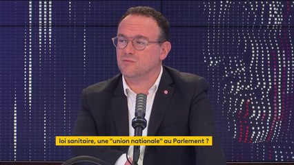 Covid-19 : Damien Abad (LR) a "vraiment des réticences sur le pass sanitaire, une sorte de vaccination obligatoire déguisée"