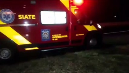Mulher fica ferida ao capotar Jetta na rodovia PRc-467, em Cascavel