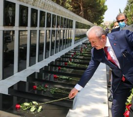 Son dakika haberleri: TBMM Başkanı Şentop, Bakü'de Türk Şehitliği'ni ziyaret etti