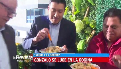 ‘Arroz a la Gorriti’ fue el plato que nos preparó el presentador de deportes esta mañana en La Revista