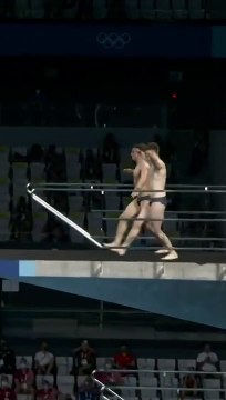Le plongeon en duo synchronisé à la perfection par ces Anglais aux JO 2021