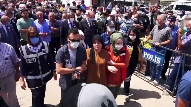 KIRIKKALE - Irak'ın kuzeyinde şehit olan Piyade Uzman Çavuş Halil Çelebi, son yolculuğuna uğurlandı