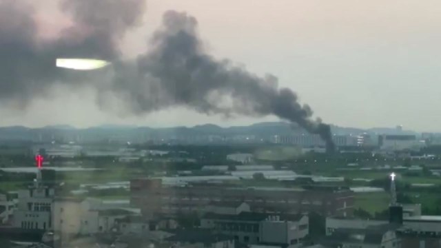 경기 부천 자원순환센터 화재...다친 사람 없어 / YTN