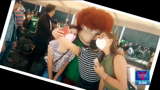 Así arrancó la vacunación contra Covid-19 a centennials de la CDMX