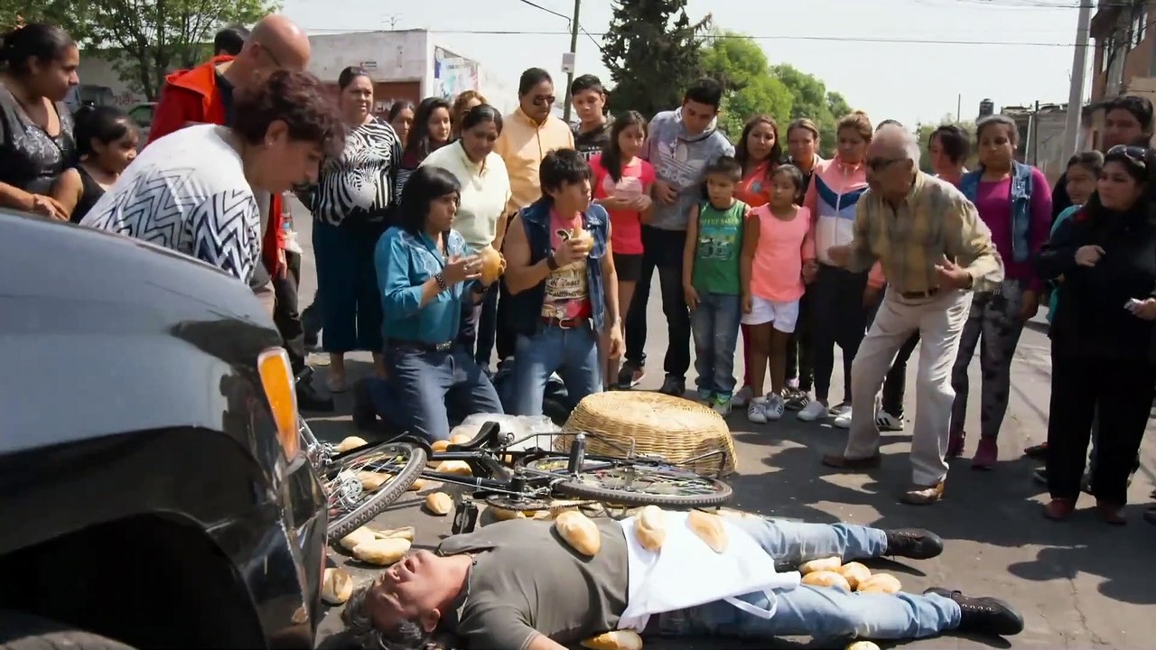 1.- Nosotros Los Guapos Los panaderos Episodio 1 Temporada 3
