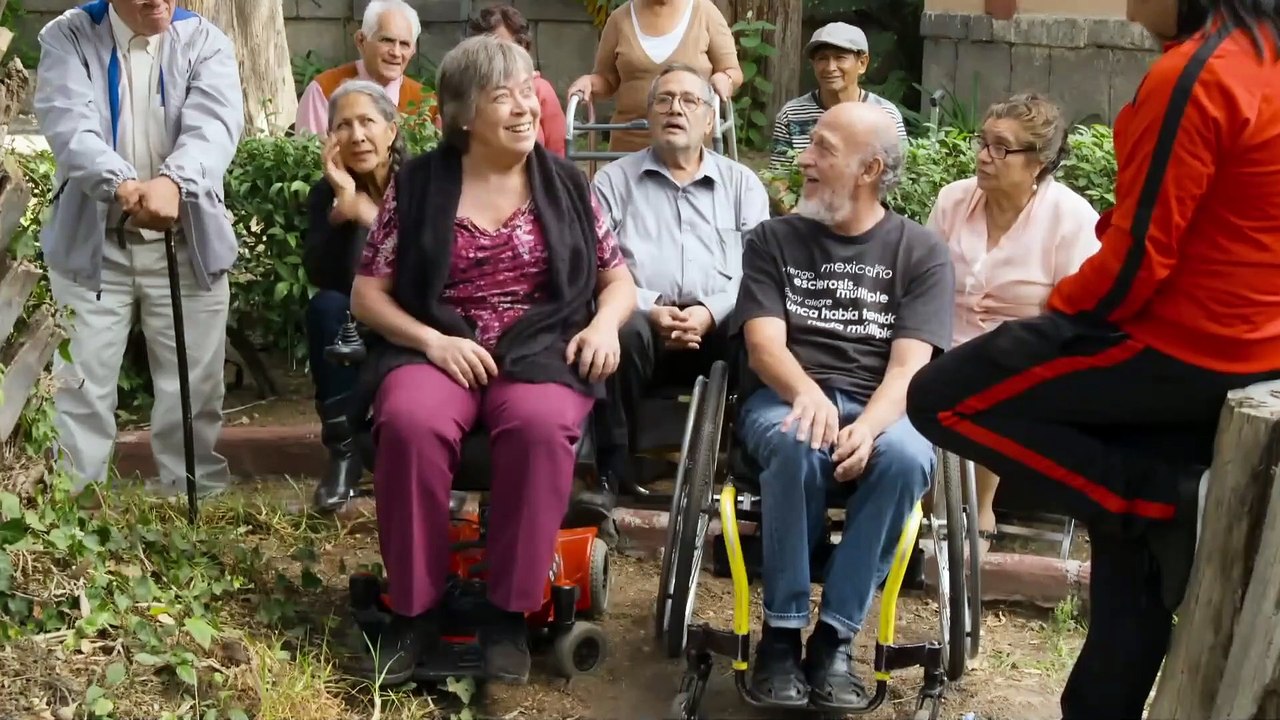 4.- Nosotros Los Guapos El asilo de ancianos Episodio 4 Temporada 3