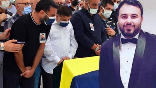 Kardeşinin ölümüyle yıkılan Alişan, mezar ziyaretine Artık kızım dediği yeğeniyle gitmesi herkesi hüzne boğdu