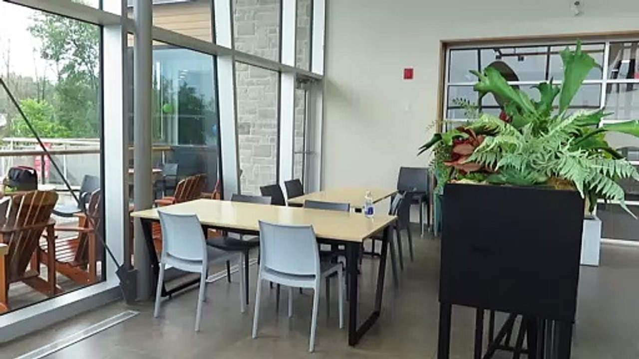 Verrière Cascades (Le Reflet - Audrey Leduc-Brodeur)