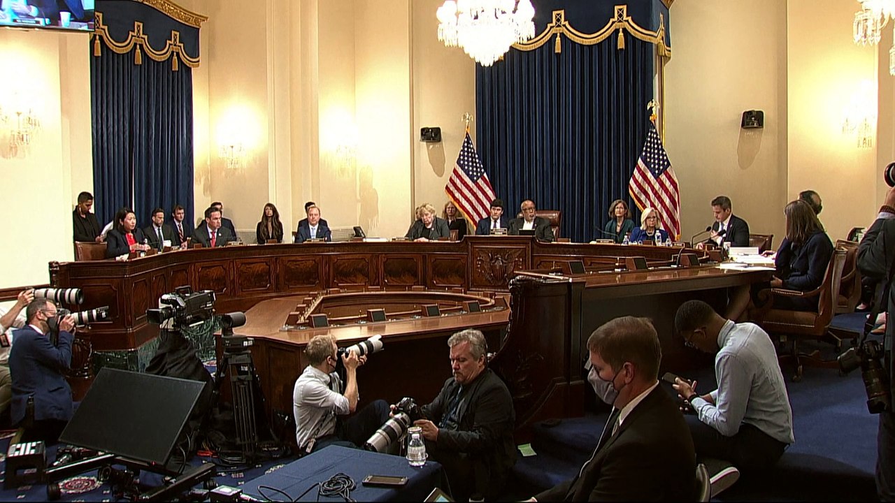 Polizisten schildern Sturm auf das US-Kapitol: 'Er stürzte sich auf mich'