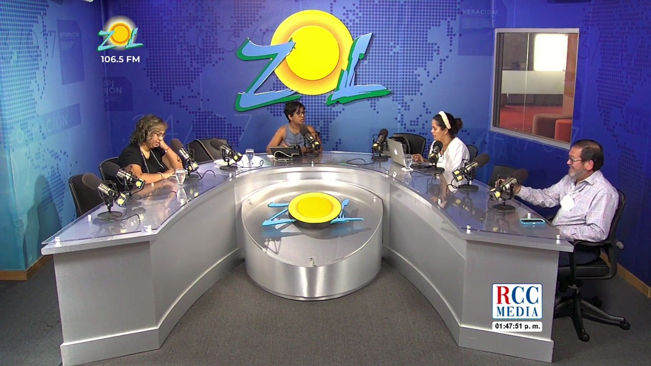 Radhamés Espíritu y su taller "Estilismo de Moda"