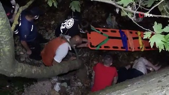 Arkadaşlarıyla alkol alırken 4 metre yükseklikten dereye düştü