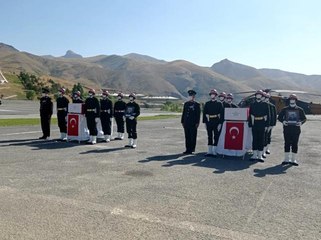 Şehit askerler için uğurlama töreni