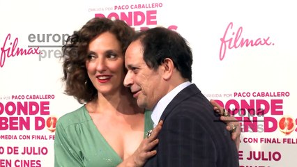 Rostros conocidos se dan cita en el estreno de la cinta ‘Donde caben dos’