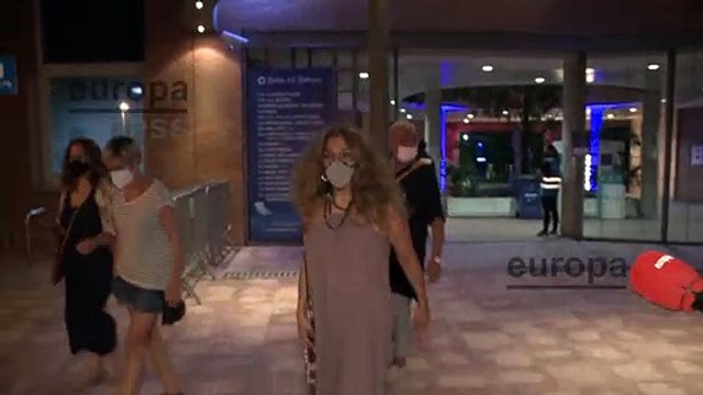 Lolita, Rossy de Palma, Mabel Lozano y Marina Carmona espectadoras de excepción de Rosario Flores