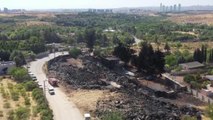 GAZİANTEP - (DRONE) Depoda çıkan yangını soğutma çalışmaları sürüyor