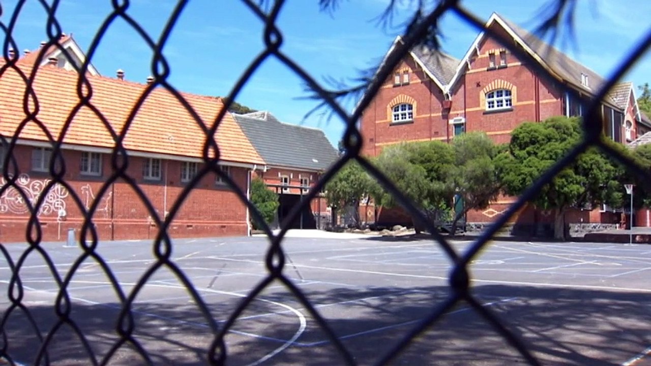Victoria's school students return to face-to-face learning