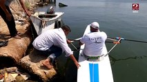 لأول مرة بقارب صغير.. حاتم قنديل يجتاز أطول رحلة تجديف بنهر النيل من أسوان لرأس البر