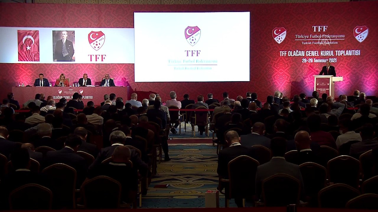 ANKARA - TFF Başkanı Özdemir: 'TFF 1. Lig'de de VAR’ı uygulamayı hedefliyoruz'