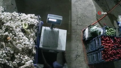 Siverek’te hırsızlık anı güvenlik kamerasında