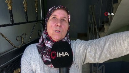 Pencerede mahsur kalan hırsız ev sahibine yalvardı