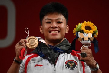 Atlet Angkat Besi Kembali Torehkan Medali Untuk Indonesia
