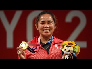 Hidilyn Diaz who won first Olympic gold medal for Philippines rewarded