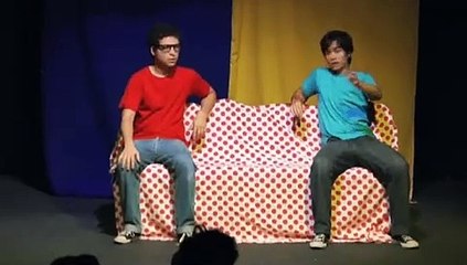 Vince Vinnus e Lucas Vitorino em cena de Milkshake (2009)