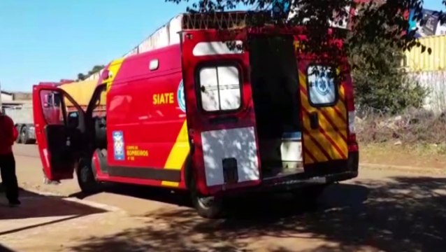 Idoso de 68 anos é socorrido após sofrer queda de escada no Bairro Cataratas