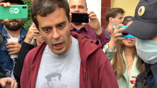 Обыск у шеф-редактора The Insider Романа Доброхотова (28.07.2021)