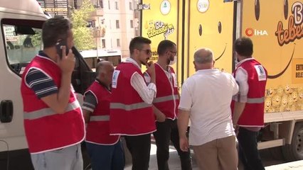 Pursaklar Belediyesi'nden kızının çeyizi yanan Gülsüm Uysal'a yardım eli