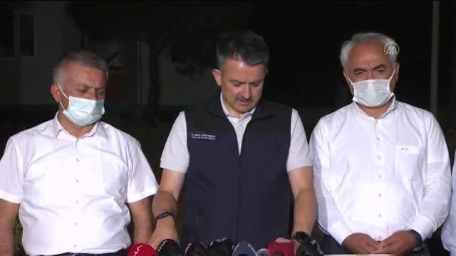 Tarım ve Orman Bakanı Pakdemirli, Manavgat'taki orman yangınına ilişkin açıklamada bulundu