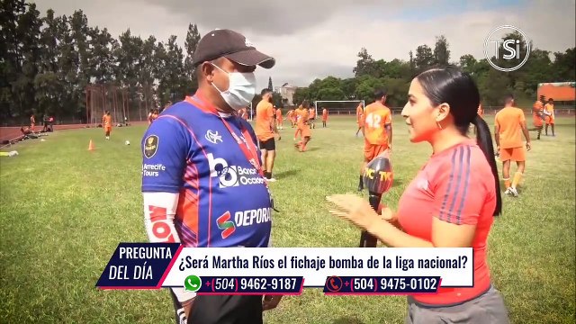 Martha Ríos suda la gota gorda junto a los Lobos de la UPNFM