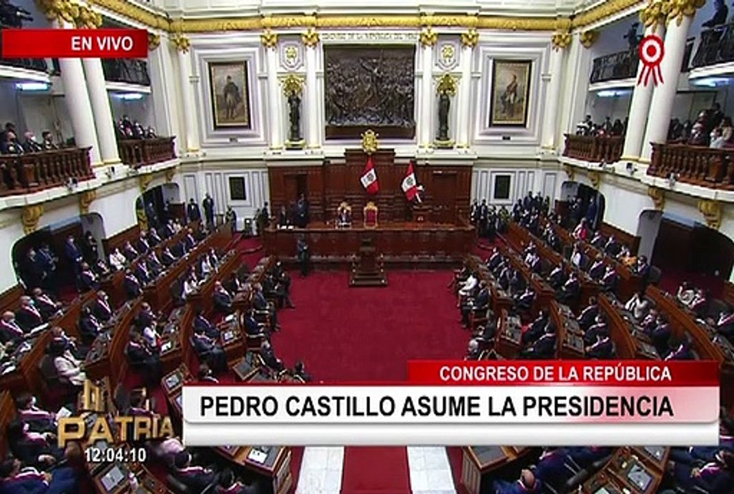 Pedro Castillo juró como presidente de la República y da su primer mensaje a la Nación