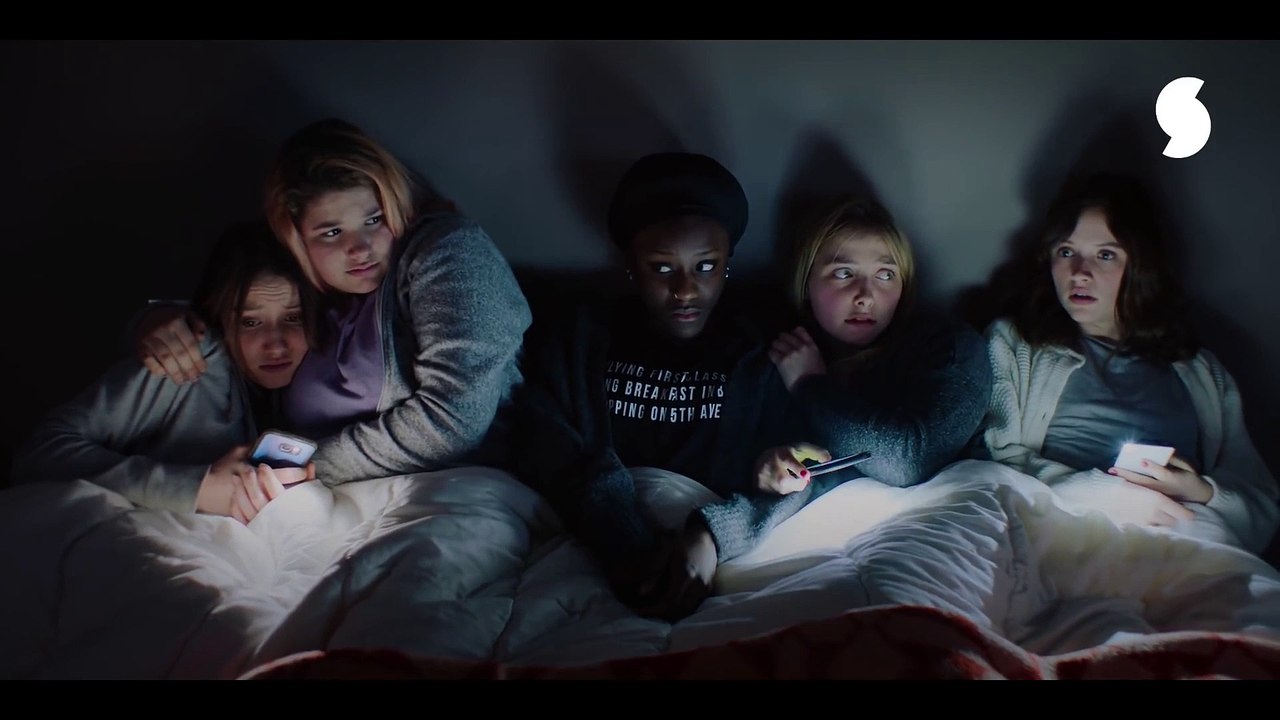 SKAM FRANCE EP.4 S2  Dimanche 21h37 – Ton hijab nous protégera