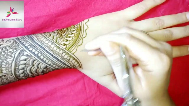 back hand mehndi design - मेहंदी डिजाइन आसान - mehndi design for beginners - delicate mehndi design - easy simple new henna mehendi design - habiba Mehndi Art