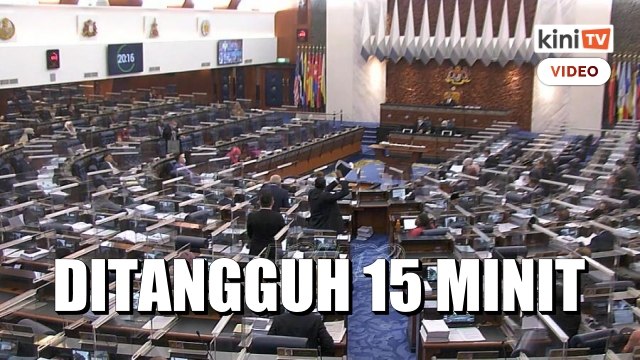 Sidang ditangguh 15 minit selepas istana keluar kenyataan